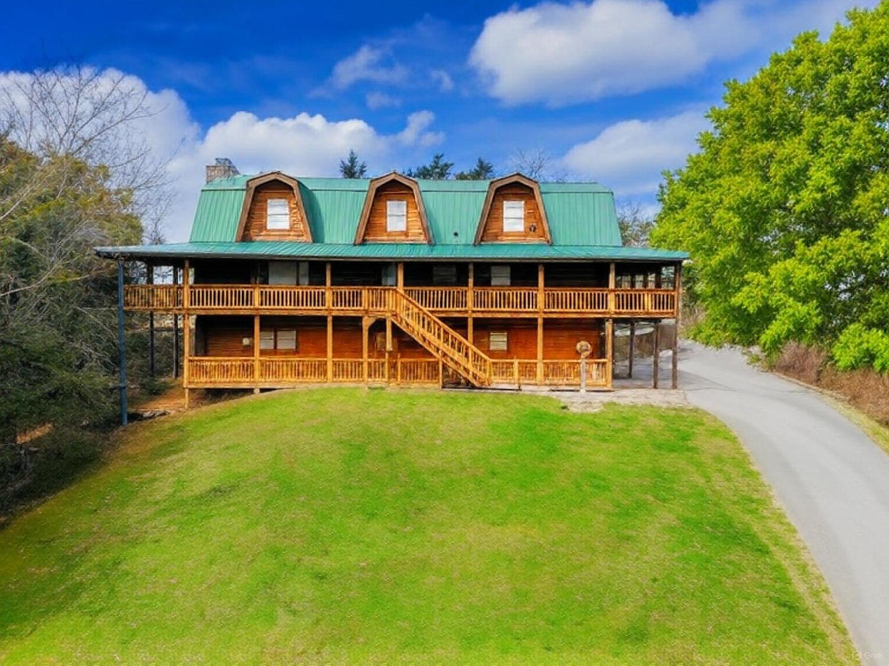 Smoky Bear Lodge With Guest House, Hot Tub, 1089 Free Tickets Each Paid Day, Dollywood And More Sevierville Esterno foto