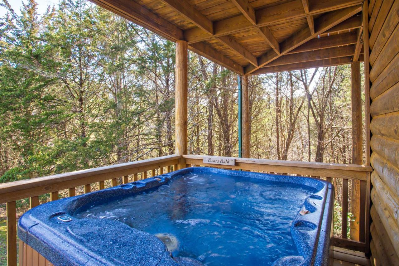 Smoky Bear Lodge With Guest House, Hot Tub, 1089 Free Tickets Each Paid Day, Dollywood And More Sevierville Esterno foto